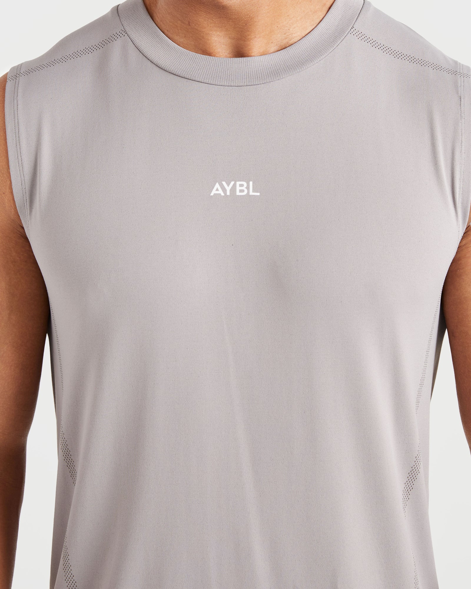 Attain Seamless Vest - Woodland Fog