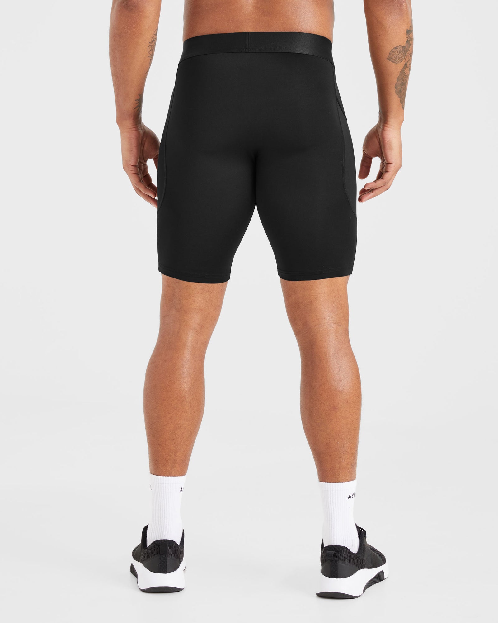 Essential Base Layer Shorts - Black