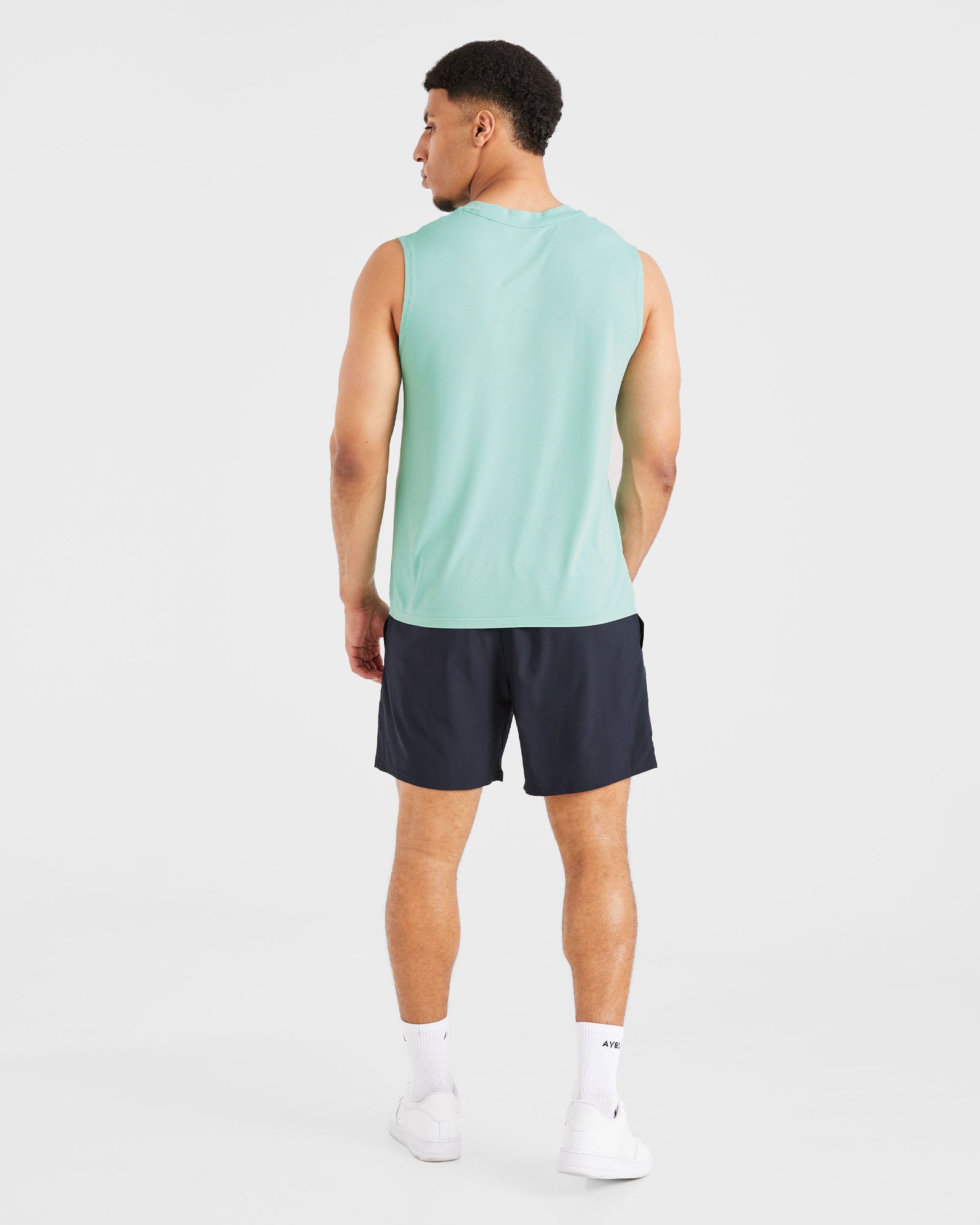 Attain Seamless Vest - Aqua Mint