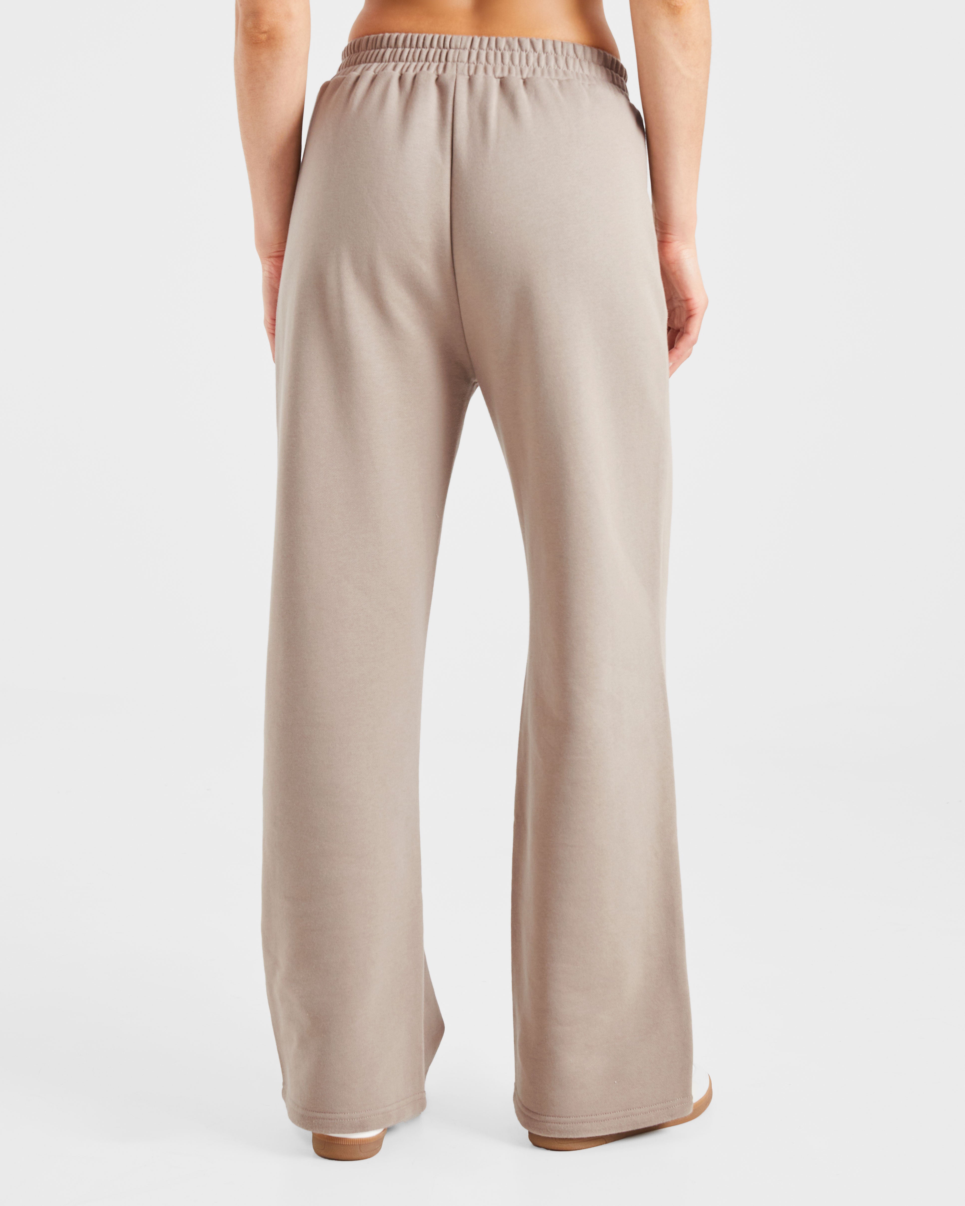 Courtside Straight Leg Joggers - Mocha