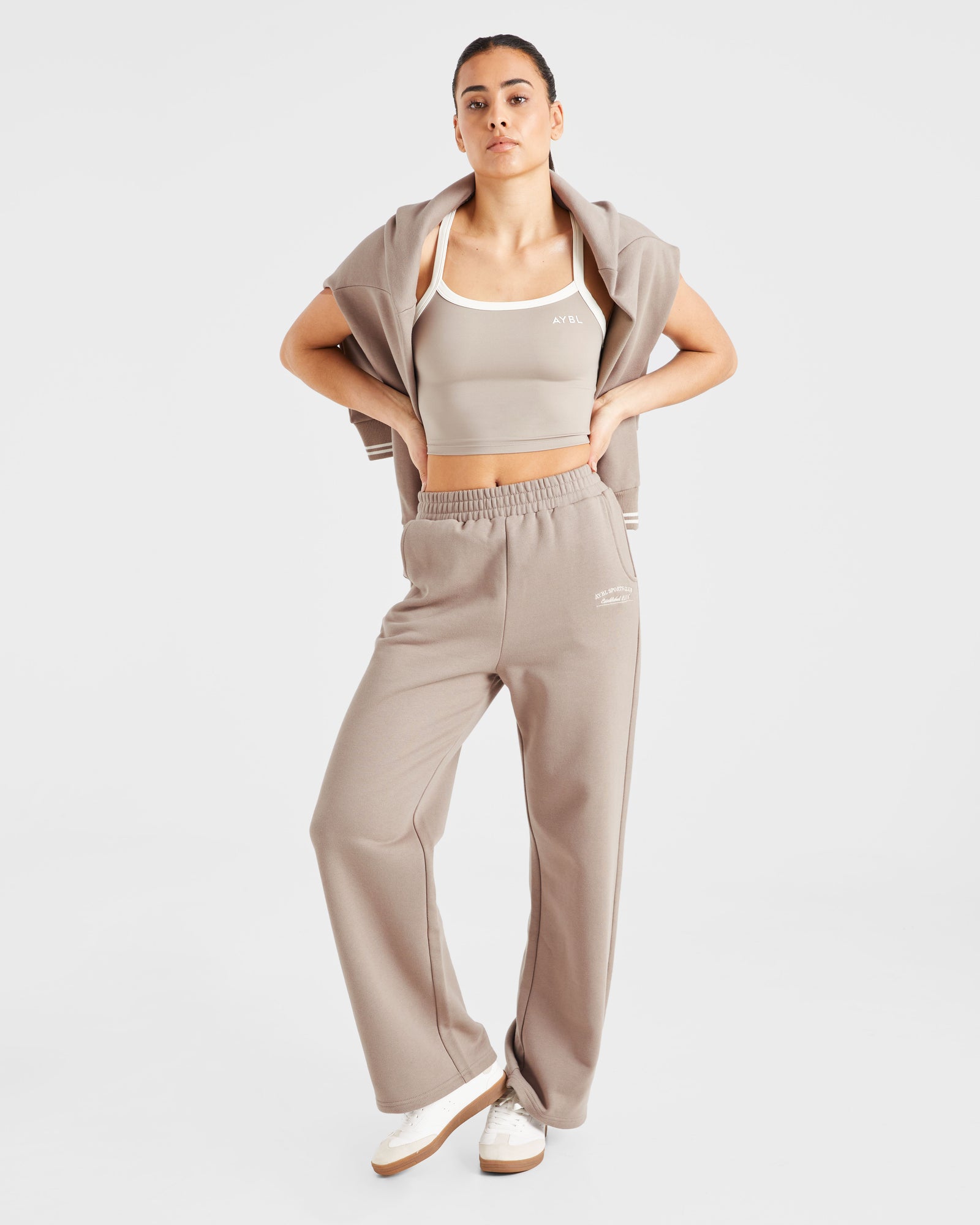Courtside Straight Leg Joggers - Mocha