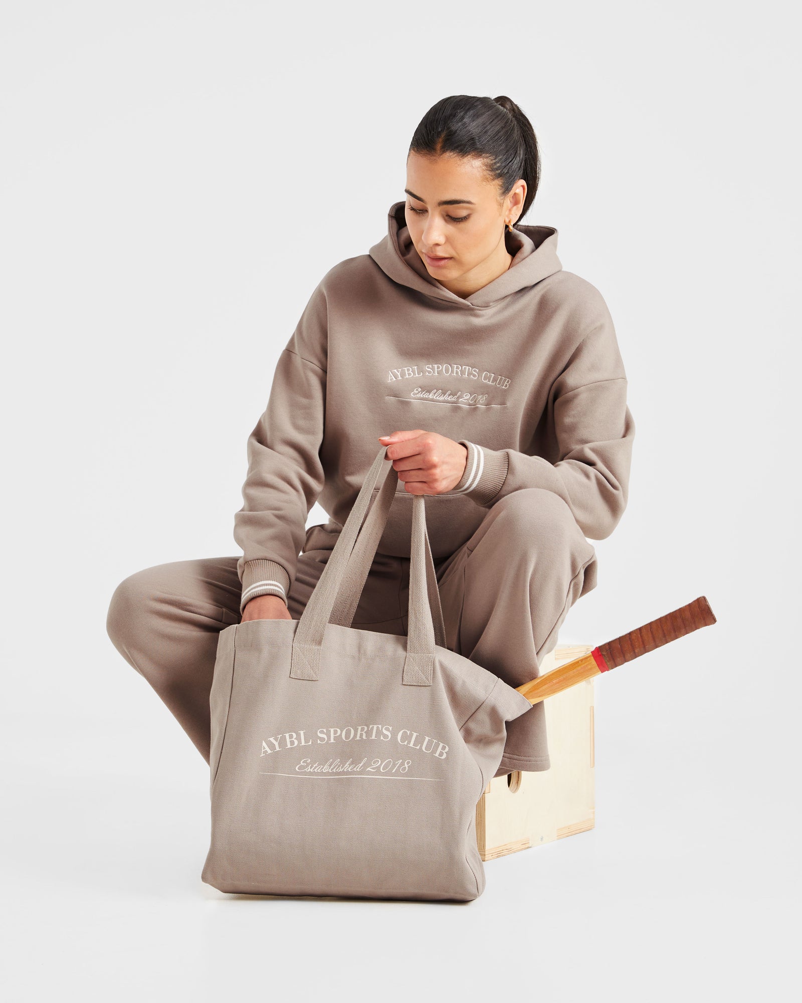 Courtside Hoodie - Mocha