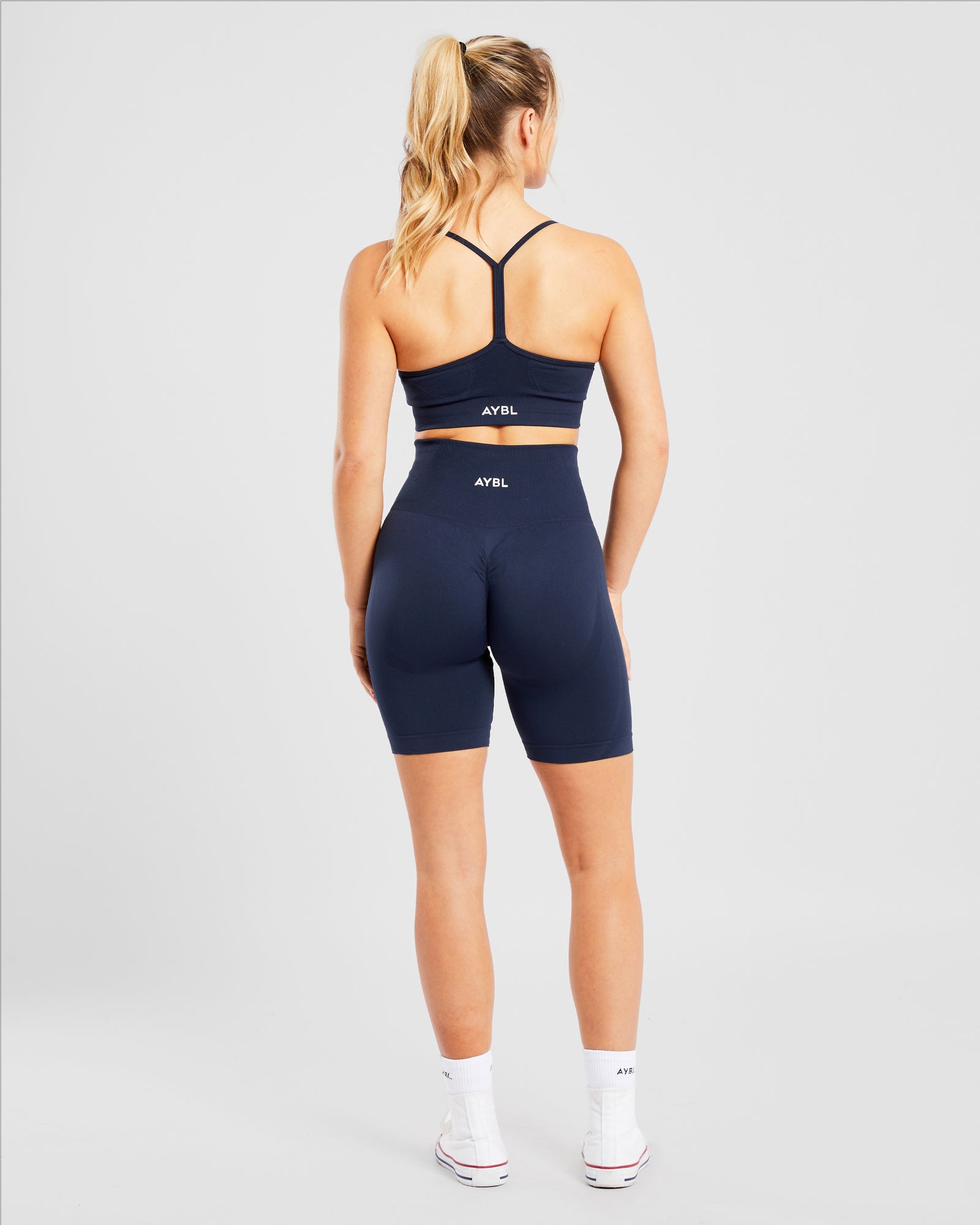 Empower Seamless Cycling Shorts - Navy