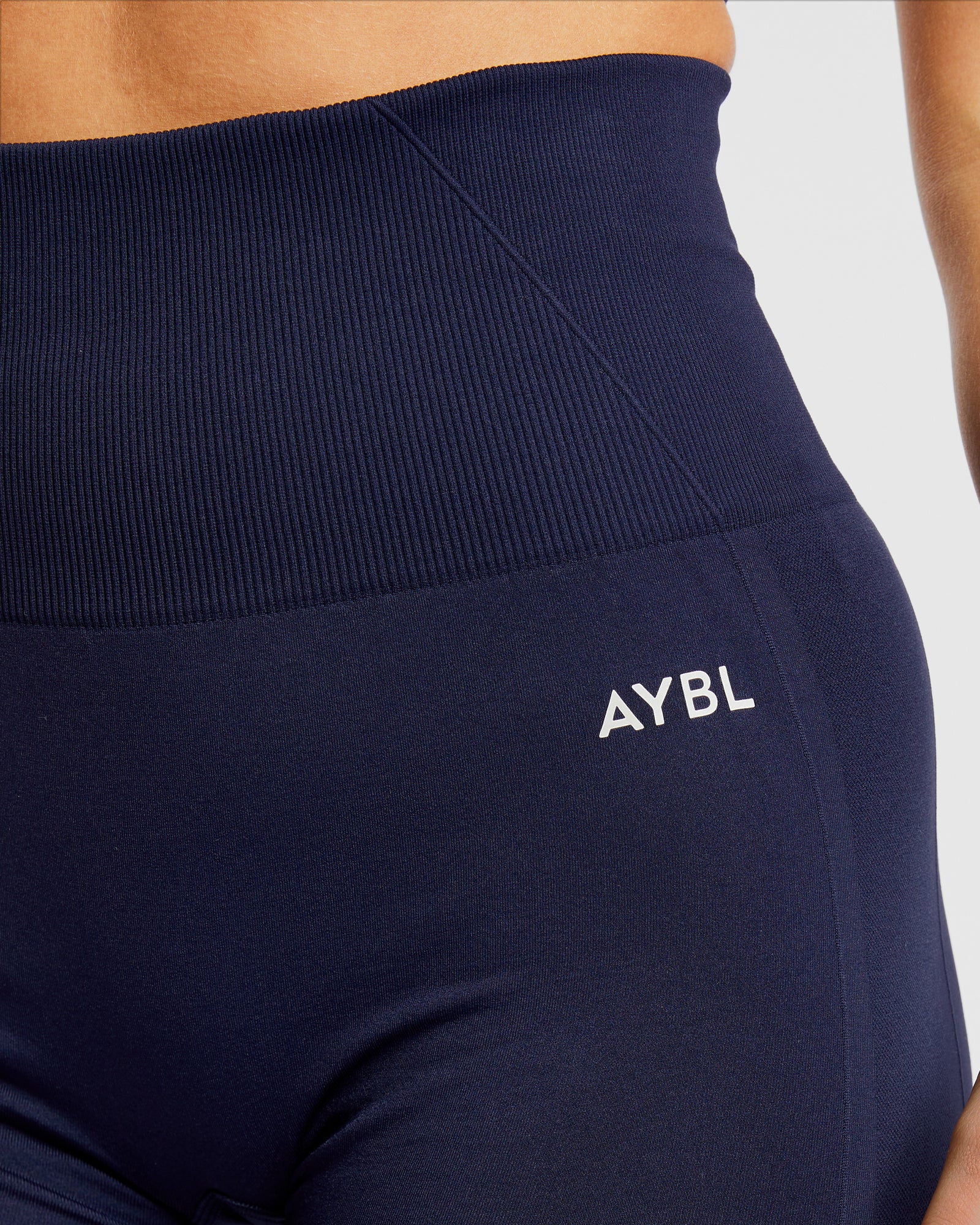 Empower Seamless Cycling Shorts - Navy