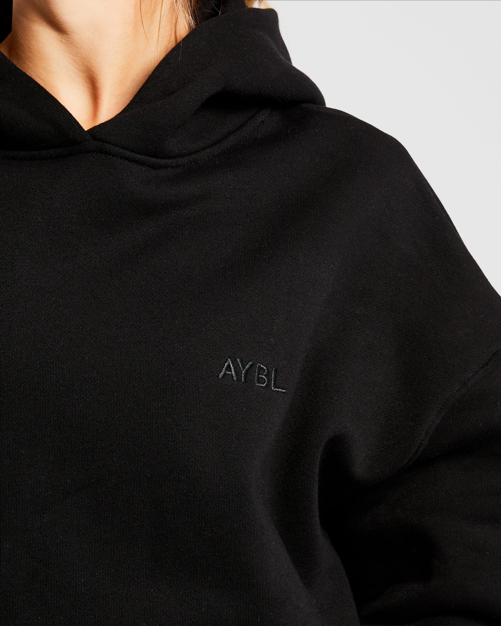 Premium-Kapuzenpullover in Übergröße – Schwarz