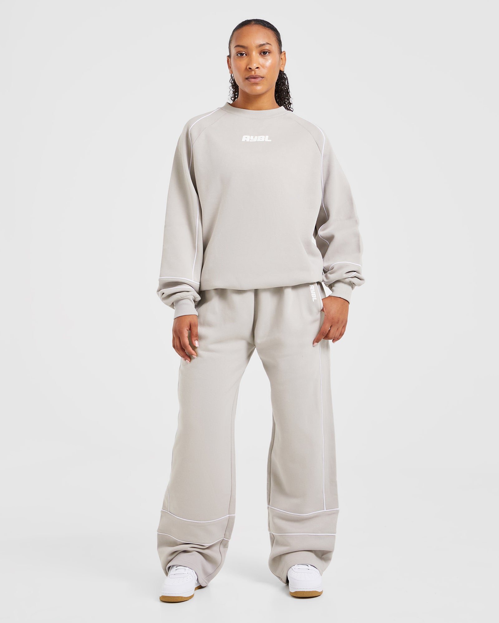 Justine Oversized Sweater - Washed Taupe