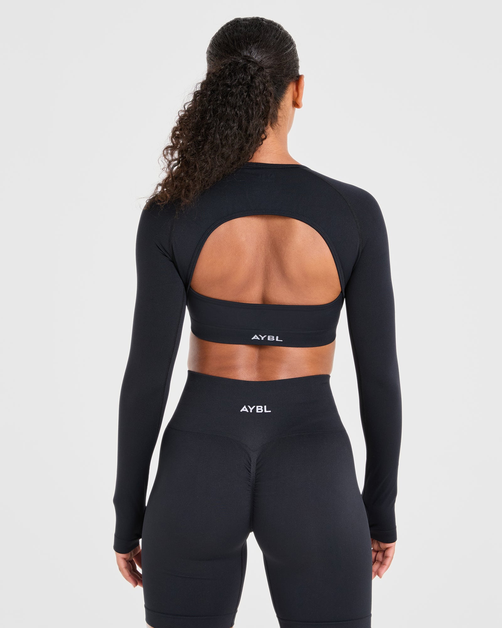 Power Seamless Long Sleeve Crop Top - Black
