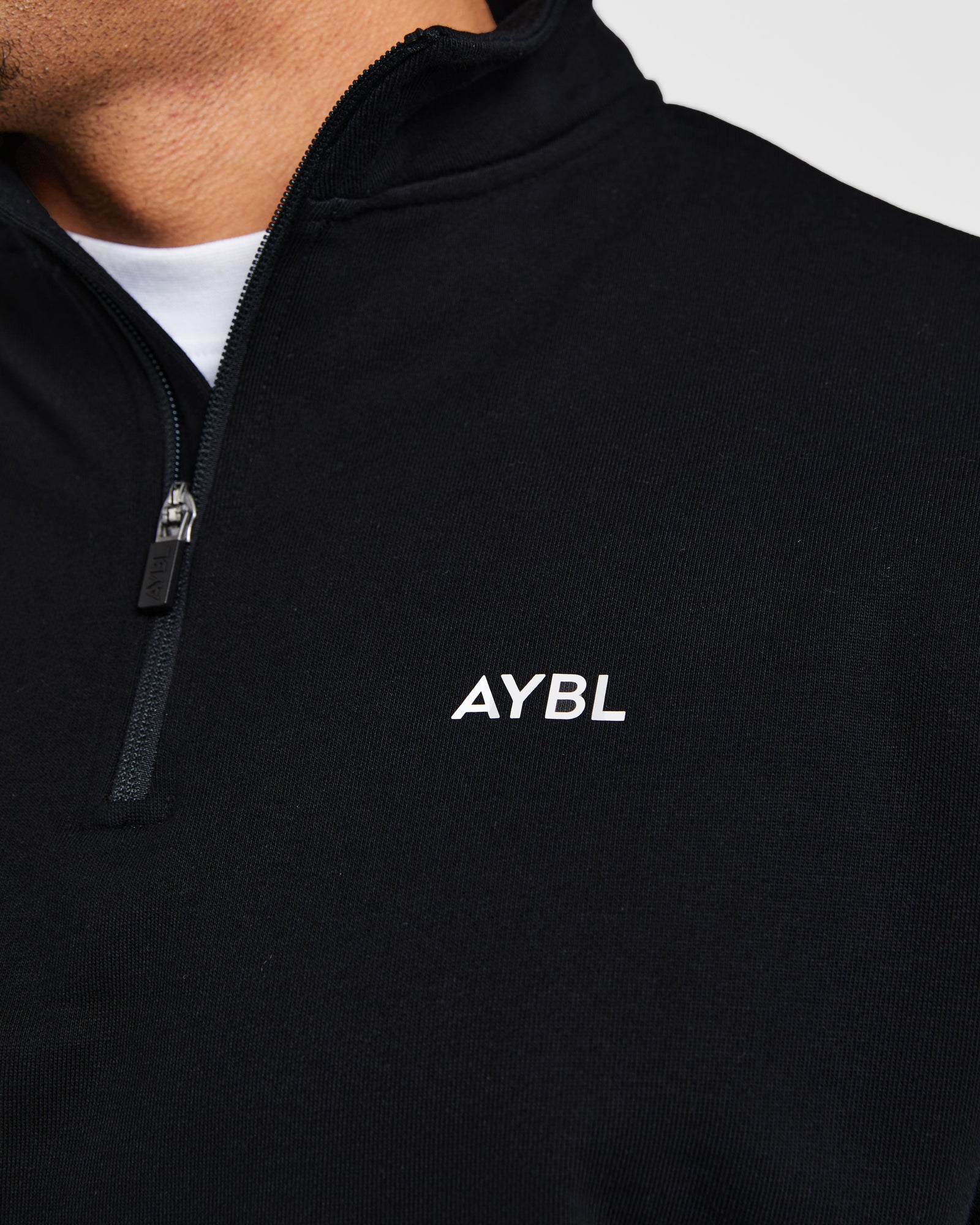 Rebound 1/4 Zip Pullover - Black