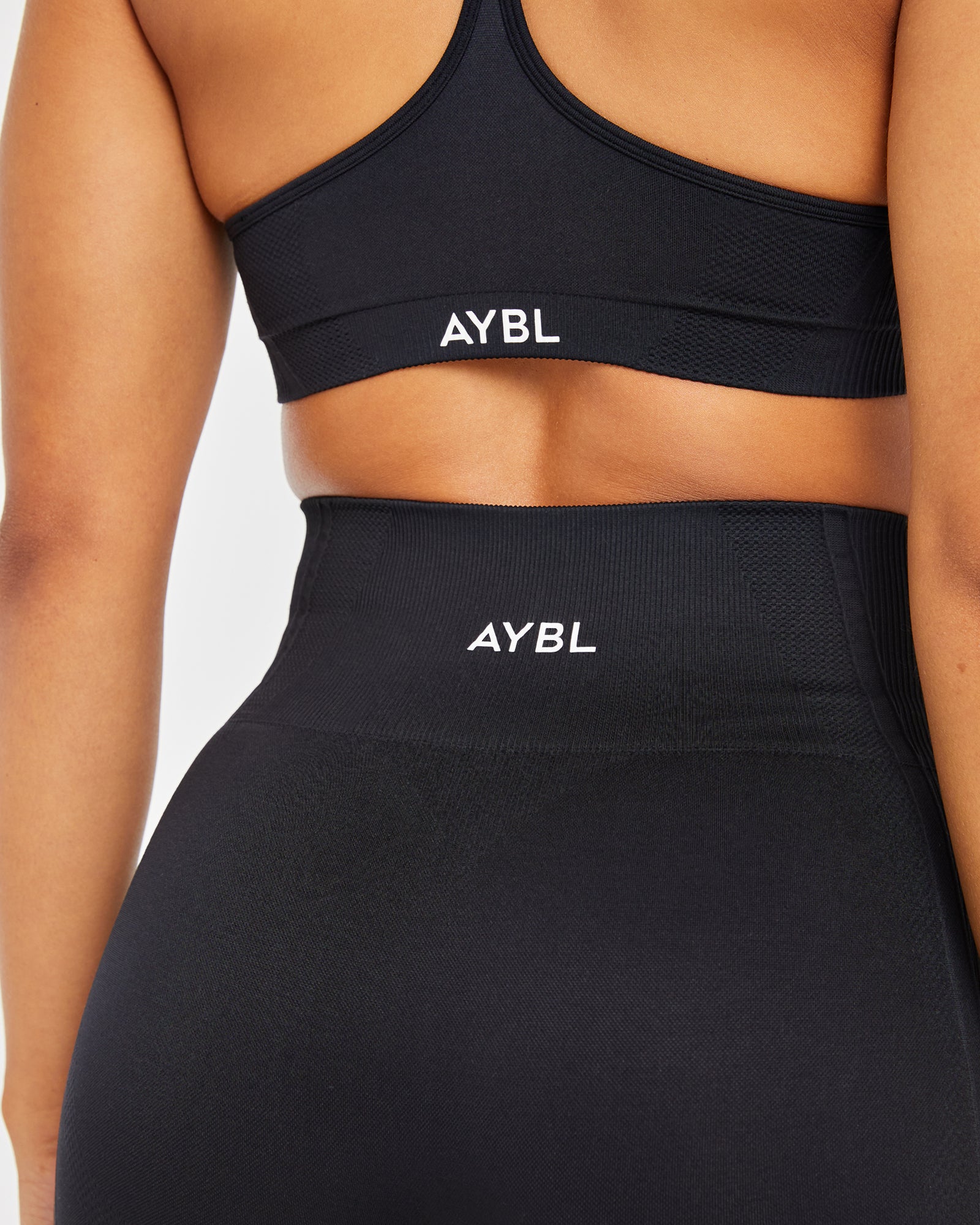 Balance V3 Seamless Shorts - Black