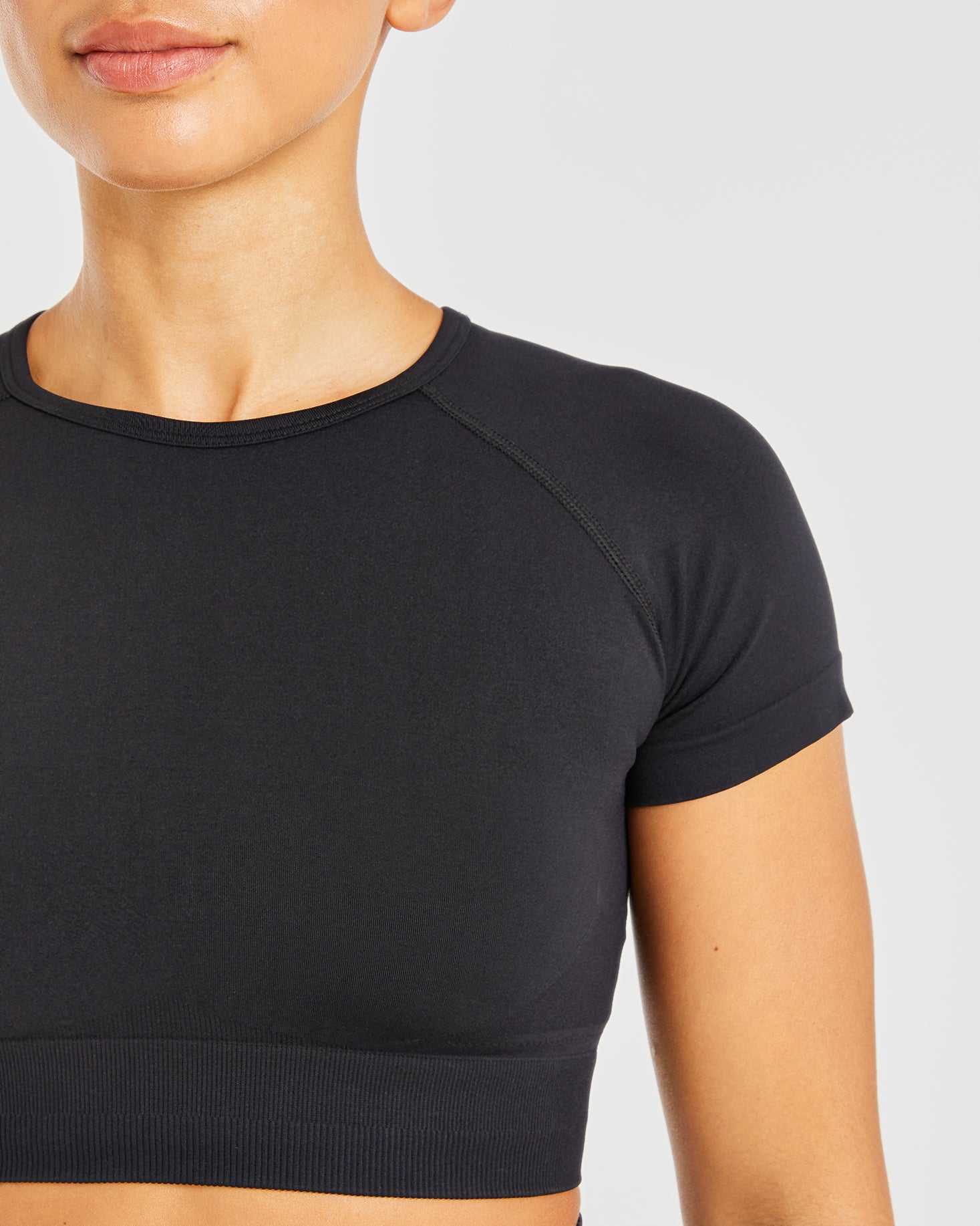 Empower Seamless Crop Top - Black - aybldev