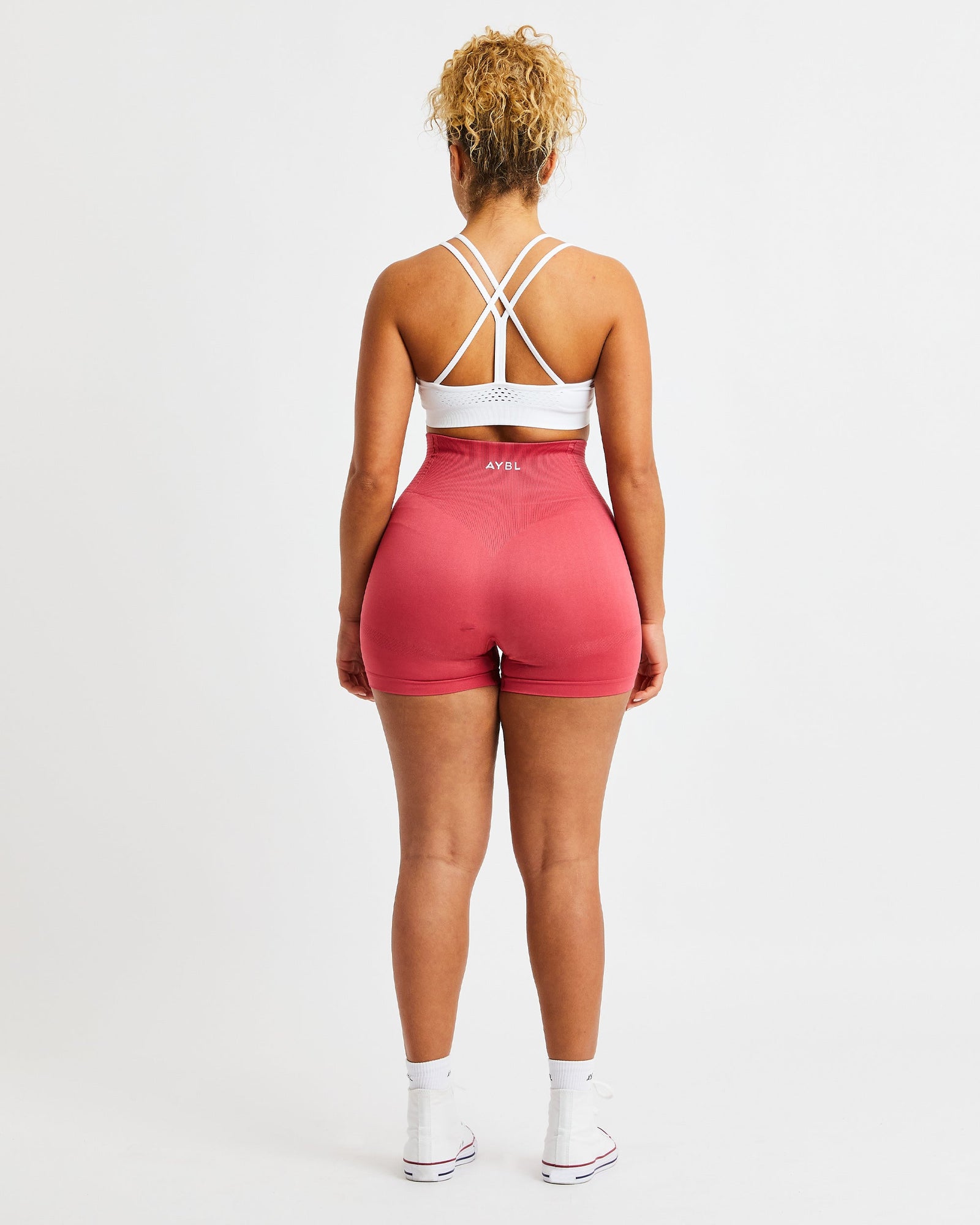 Essential Seamless Strappy Sports Bra - White - aybldev