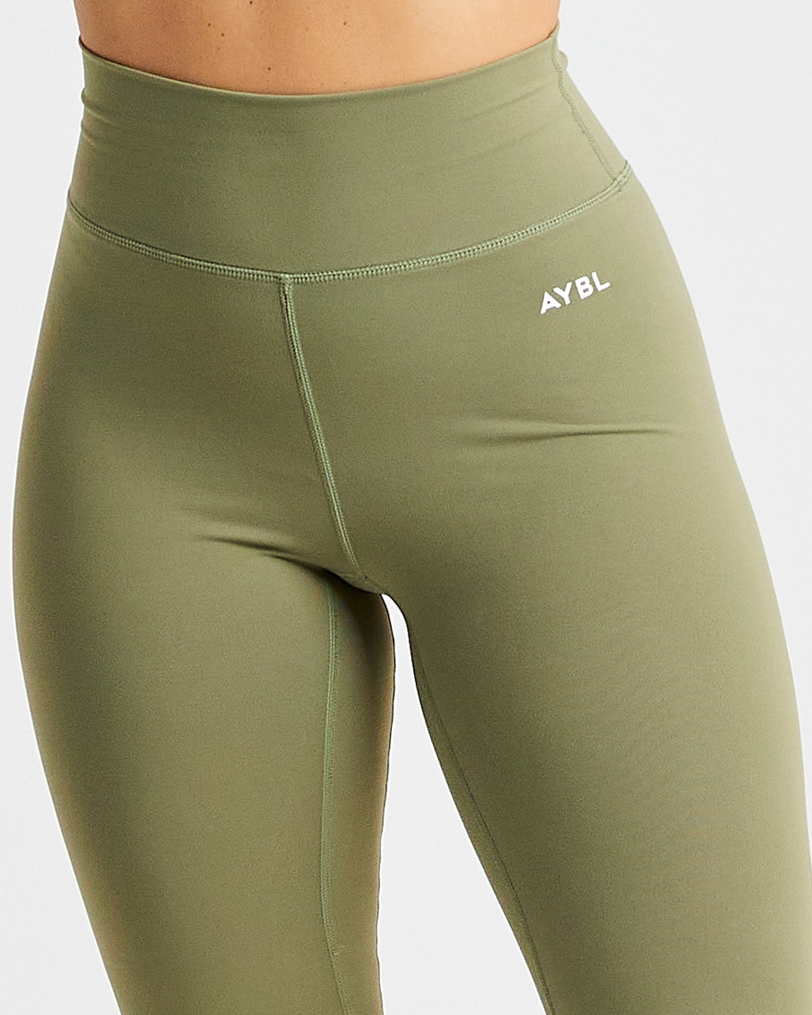 Core-Leggings – Oliv